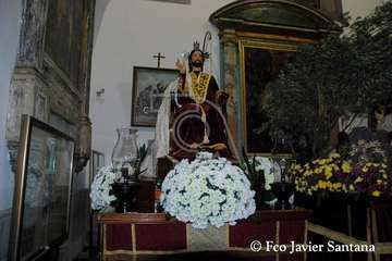 Los 8 pasos de la procesión del Viernes Santo, a punto en la Basílica de Telde (Foto TA)
